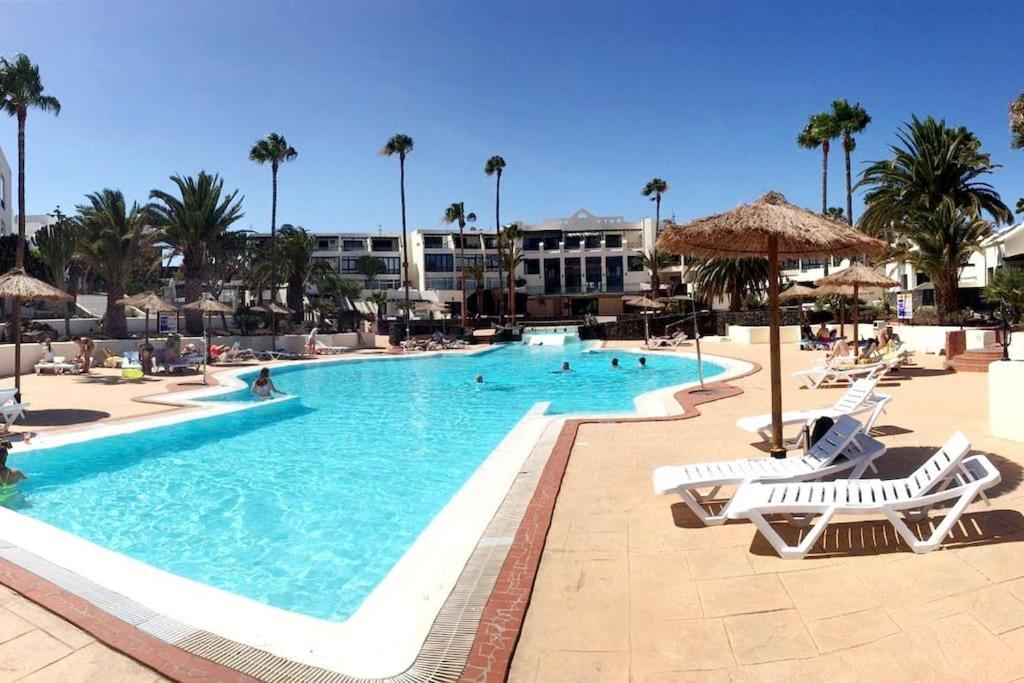 Casa Sirena Apartment Costa Teguise Bagian luar foto