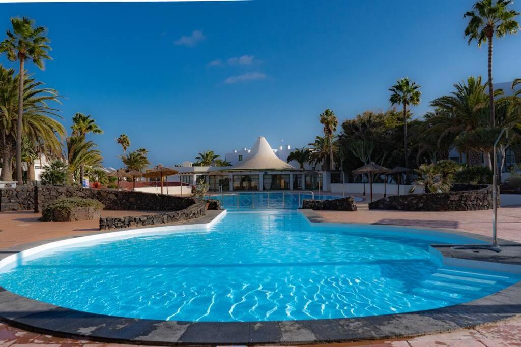 Casa Sirena Apartment Costa Teguise Bagian luar foto